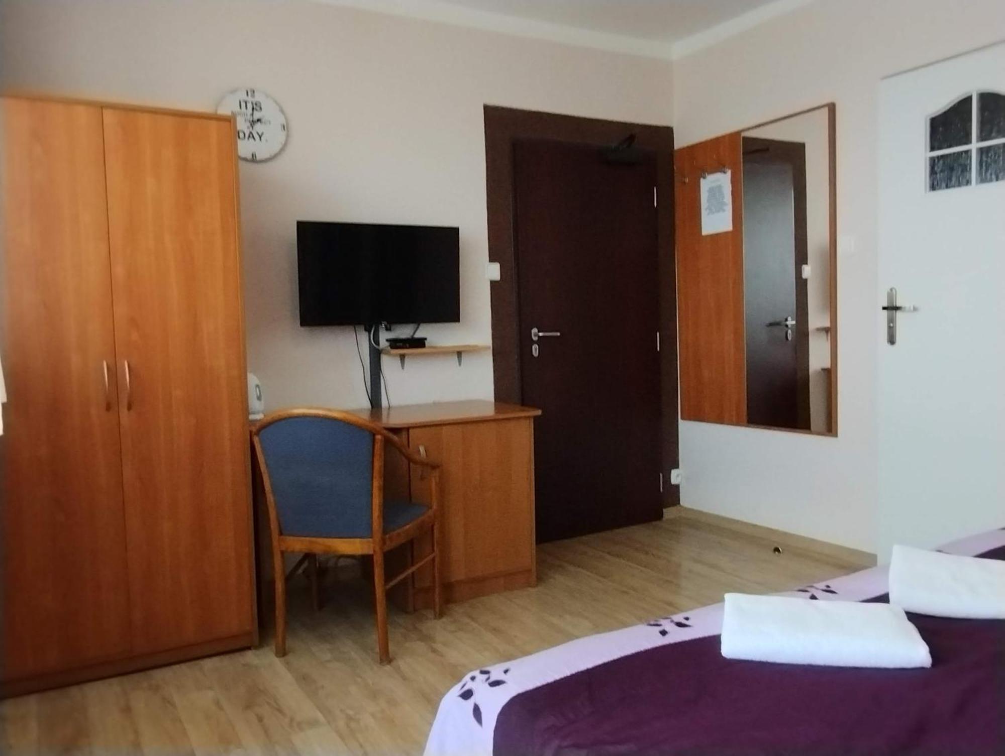 Osrodek Wypoczynkowy Zapalenica Bed & Breakfast Щирк Екстериор снимка