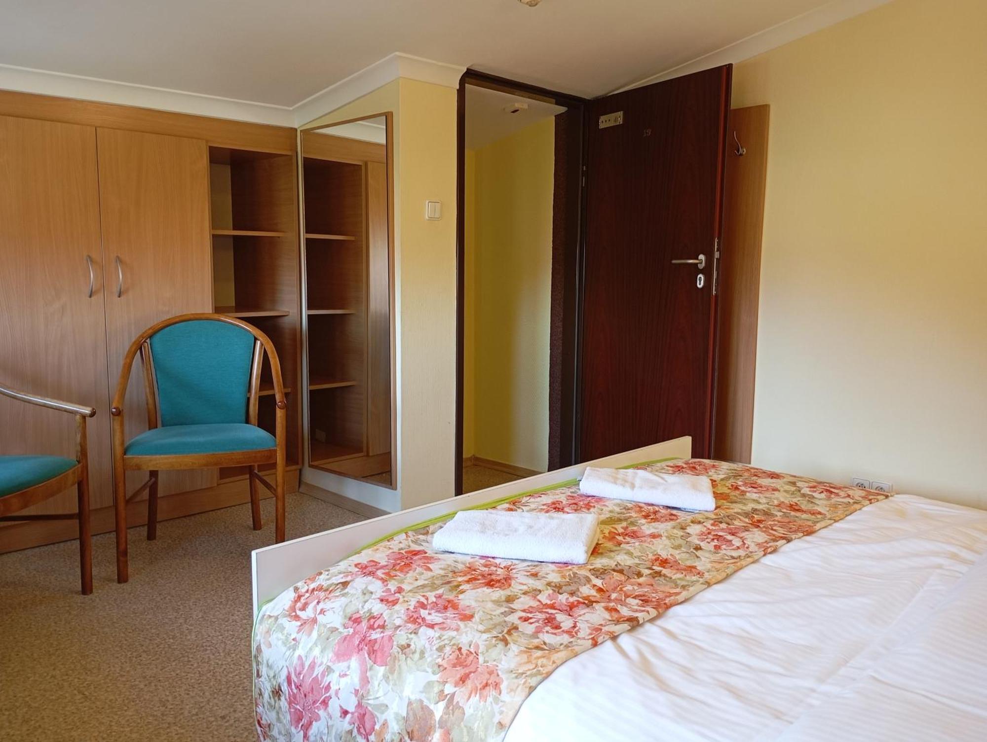 Osrodek Wypoczynkowy Zapalenica Bed & Breakfast Щирк Екстериор снимка
