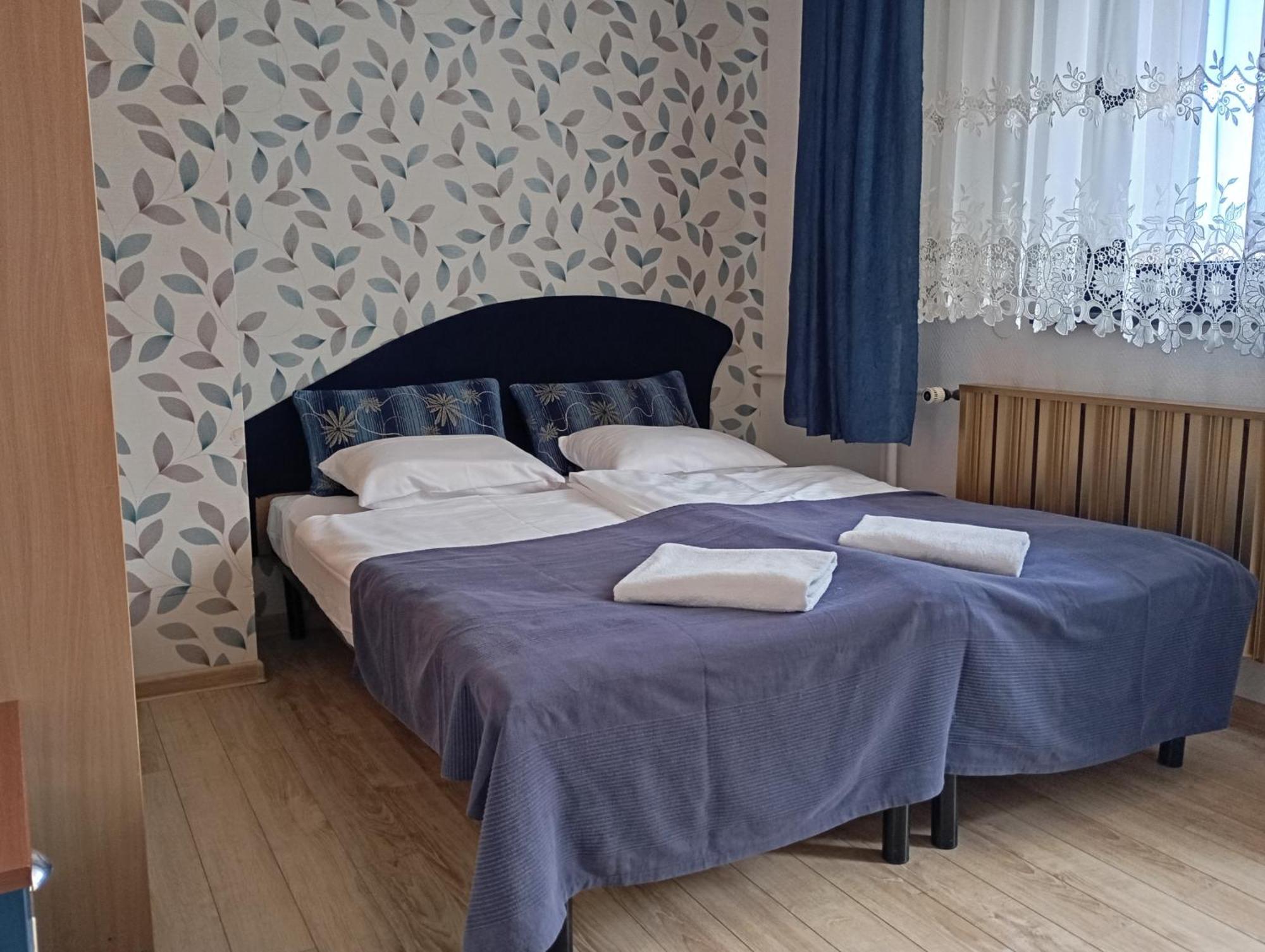 Osrodek Wypoczynkowy Zapalenica Bed & Breakfast Щирк Екстериор снимка